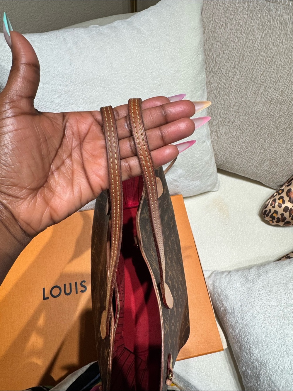 AuthenticLouis Vuitton Monogram Neverfull MM - Picture 6 of 8